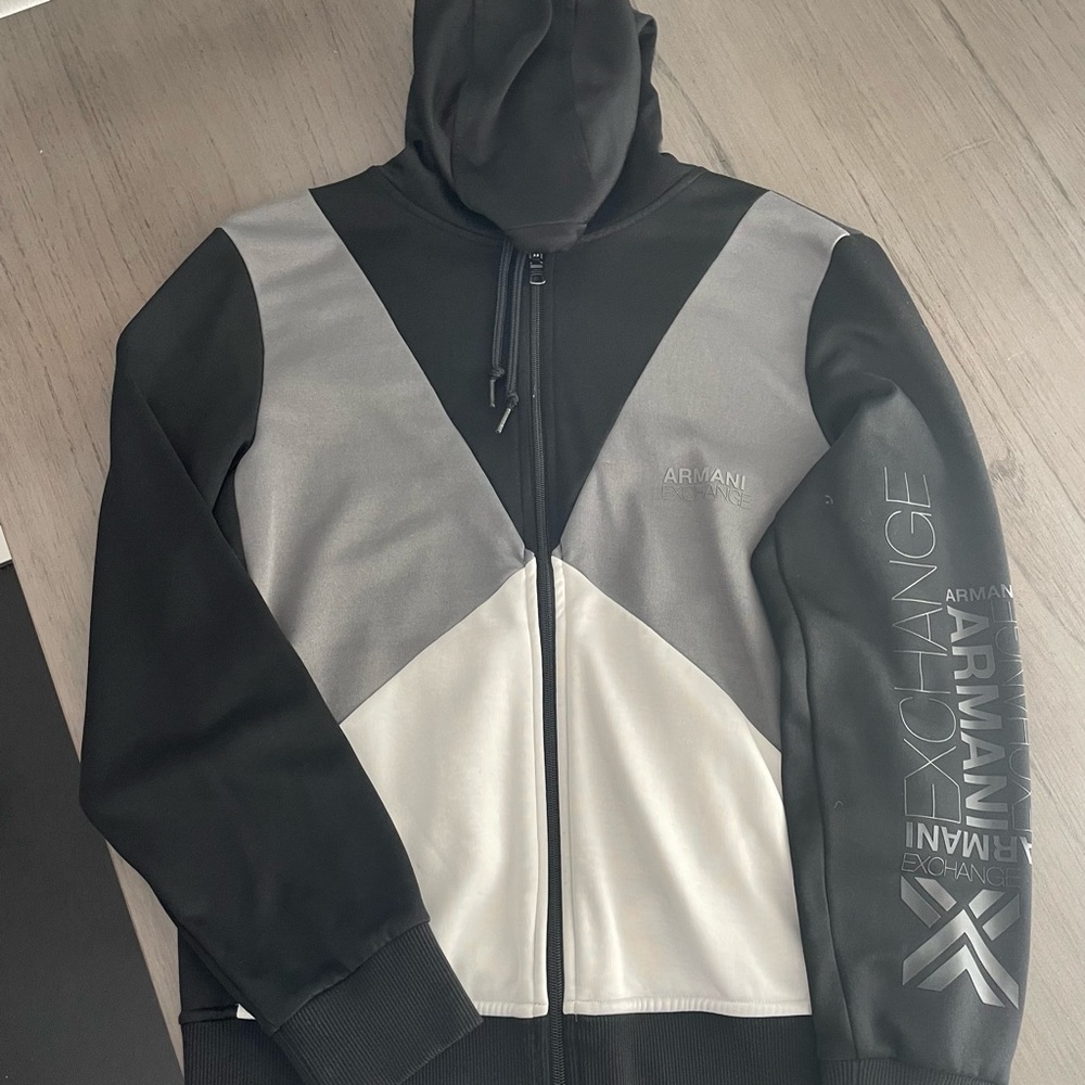 Mens Small Armani Exchange Slim Fitted Hoodie